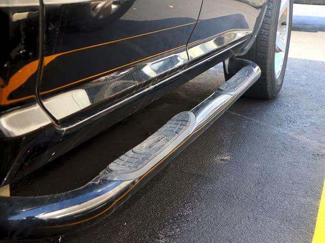 Photo of 2012 Black Clearcoat RAM 1500