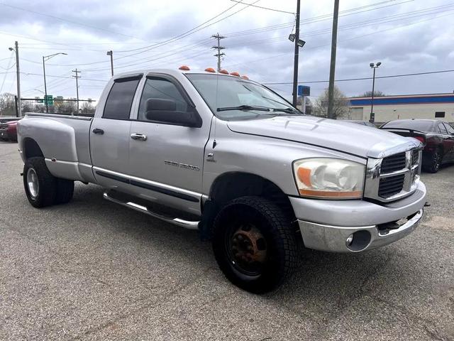 Photo of 2006 Bright Silver Metallic Clearcoat Dodge Ram 3500