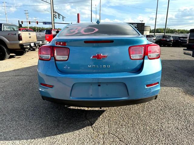 Photo of 2014 Atlantis Blue Metallic Chevrolet Malibu