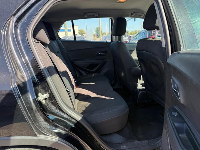 Photo of 2018 Mosaic Black Metallic Chevrolet Trax