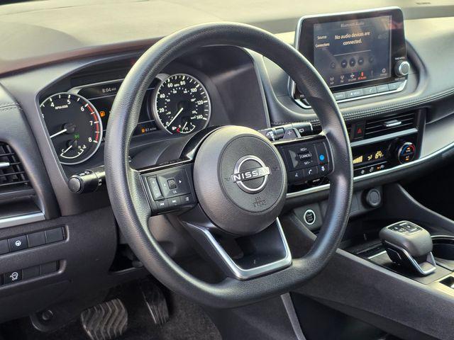 Photo of 2023 Super Black Nissan Rogue
