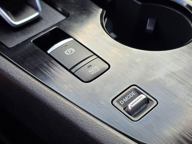 Photo of 2023 Super Black Nissan Rogue