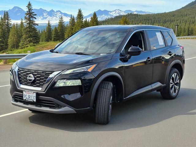 Photo of 2023 Super Black Nissan Rogue