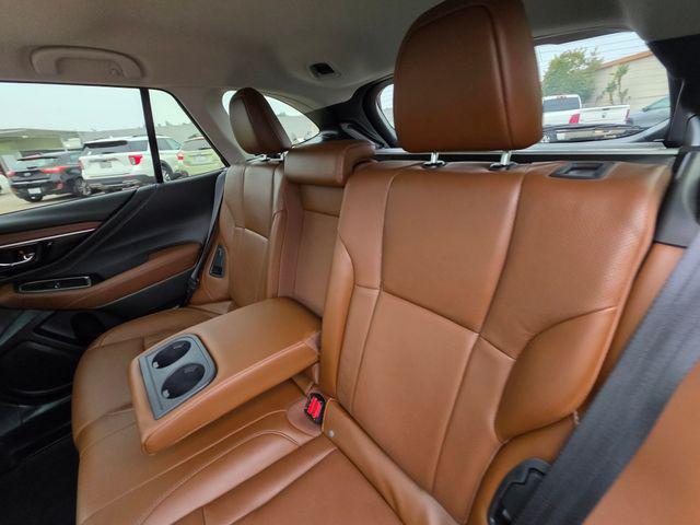 Photo of 2025 Magnetite Gray Metallic/Crystal Black Silica Subaru Outback