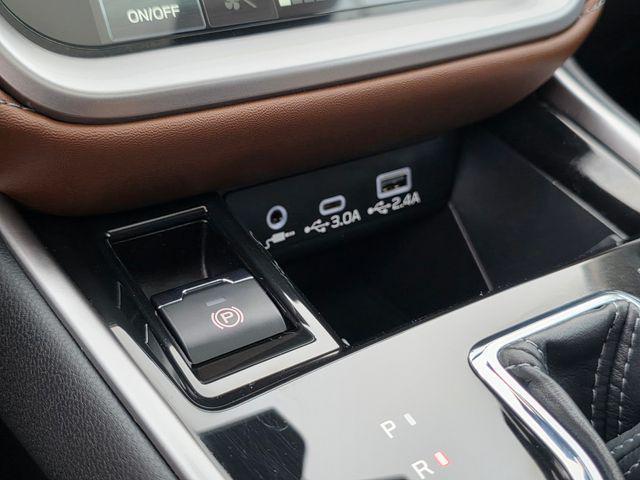 Photo of 2025 Magnetite Gray Metallic/Crystal Black Silica Subaru Outback
