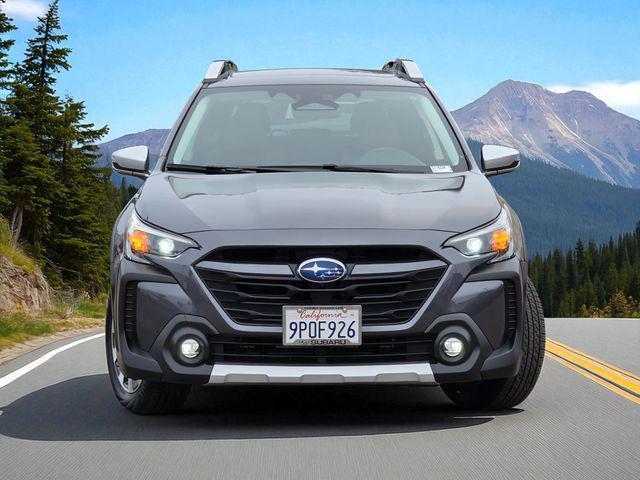 Photo of 2025 Magnetite Gray Metallic/Crystal Black Silica Subaru Outback
