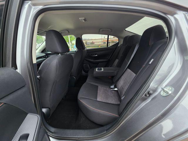 Photo of 2023 Gun Metallic/Super Black Nissan Sentra