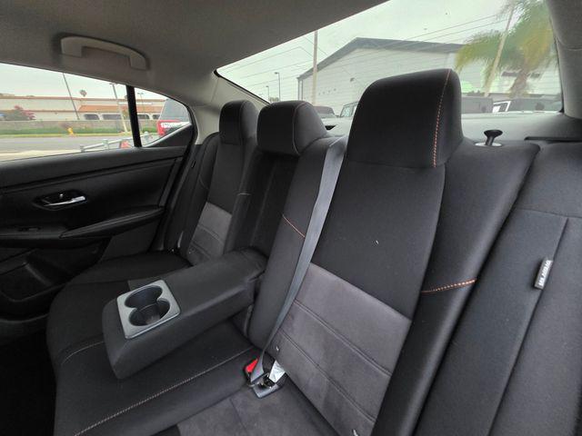 Photo of 2023 Gun Metallic/Super Black Nissan Sentra