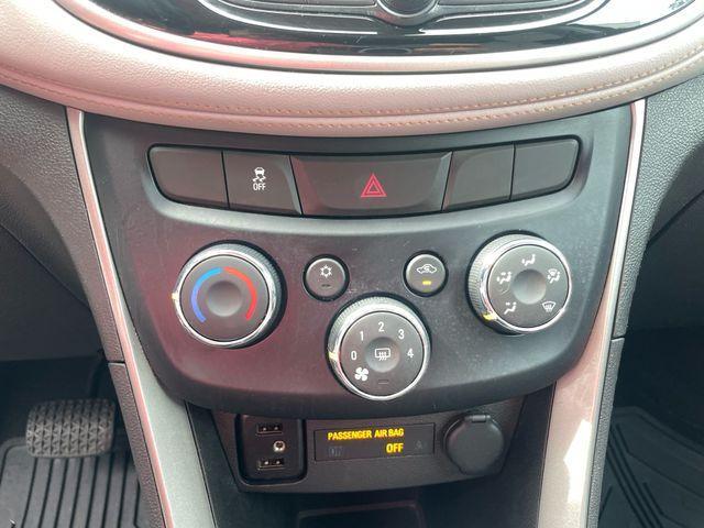 Photo of 2019 Black Chevrolet Trax