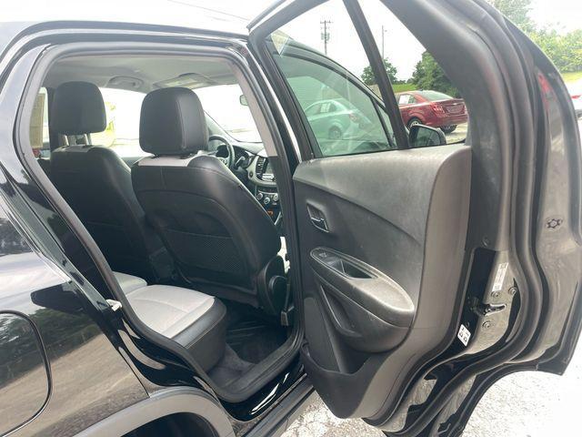 Photo of 2019 Black Chevrolet Trax