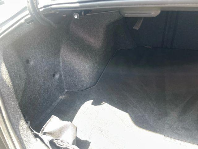 Photo of 2020 Black Nissan Altima