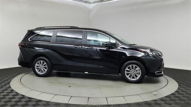 2024 Toyota Sienna