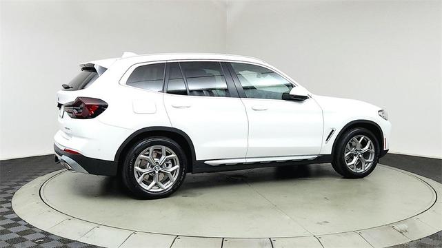 Photo of 2024 Alpine White BMW X3