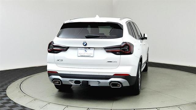 Photo of 2024 Alpine White BMW X3