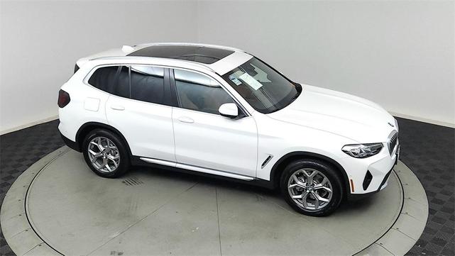 Photo of 2024 Alpine White BMW X3