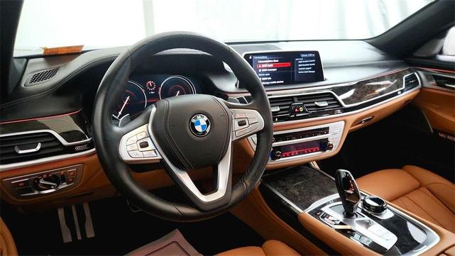 Photo of 2018 Carbon Black Metallic BMW 750
