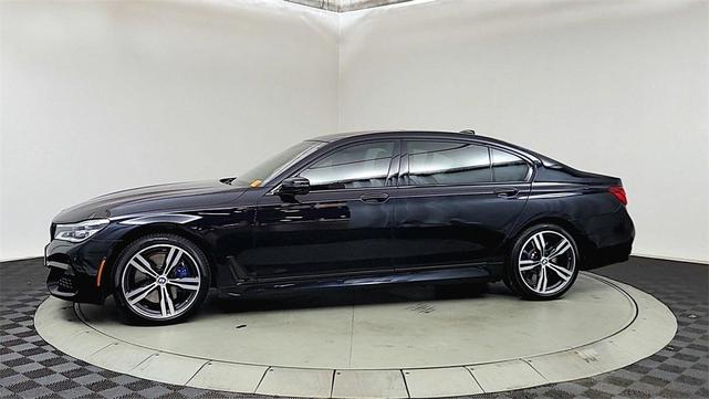 Photo of 2018 Carbon Black Metallic BMW 750