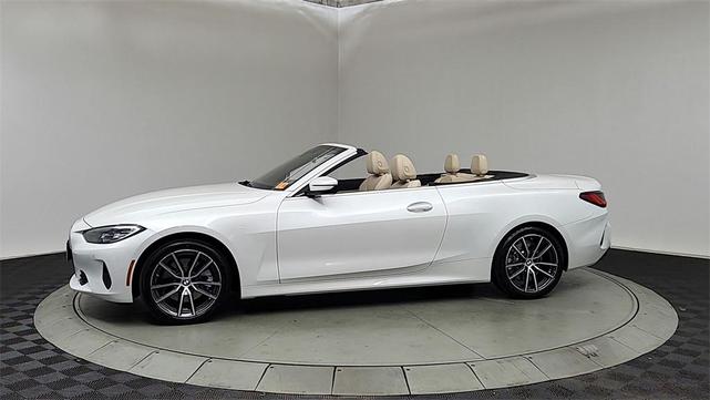 Photo of 2022 White Metallic BMW 430