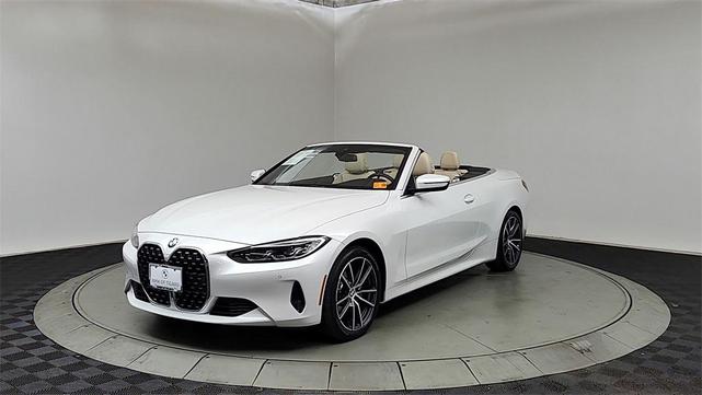 Photo of 2022 White Metallic BMW 430