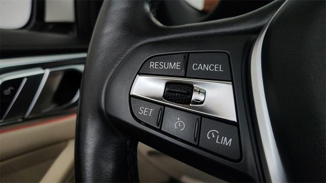 Photo of 2022 White Metallic BMW 430