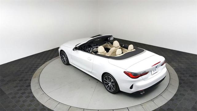 Photo of 2022 White Metallic BMW 430