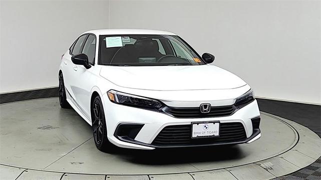 Photo of 2022 Platinum White Pearl Honda Civic