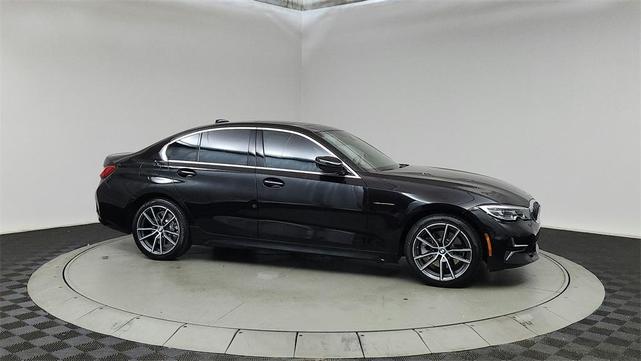 2019 BMW 330