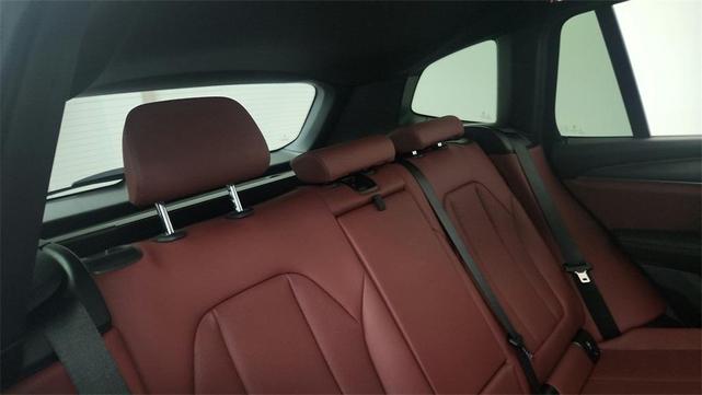 Photo of 2023 Brooklyn Gray Metallic BMW X3