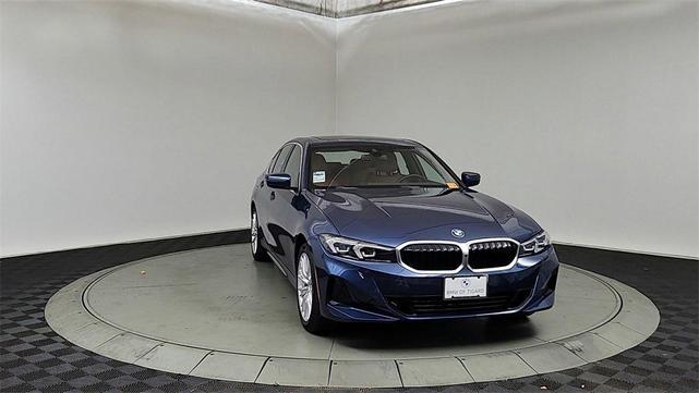 Photo of 2024 Phytonic Blue Metallic BMW 330