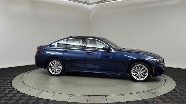 Photo of 2024 Phytonic Blue Metallic BMW 330