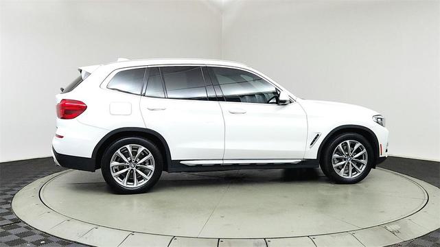 Photo of 2019 Alpine White BMW X3