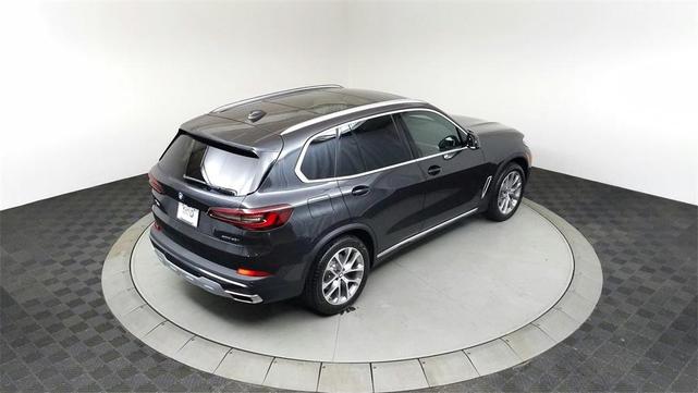 Photo of 2022 Dark Graphite Metallic BMW X5