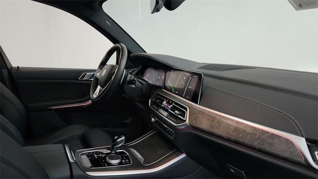 Photo of 2022 Dark Graphite Metallic BMW X5