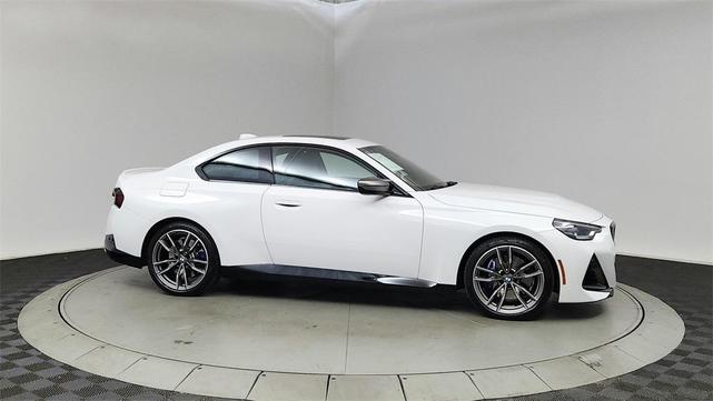 2022 BMW M240
