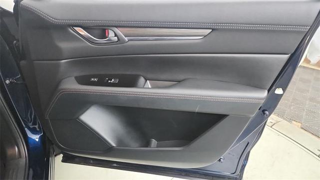 Photo of 2023 Deep Crystal Blue Mica Mazda CX-5