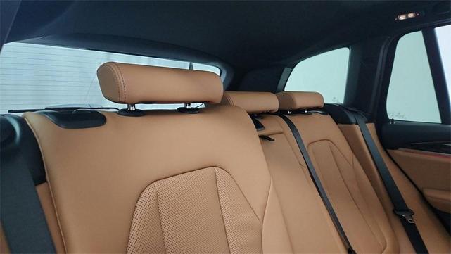 Photo of 2024 Jet Black BMW X3