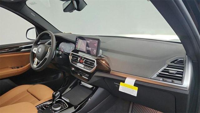 Photo of 2024 Jet Black BMW X3
