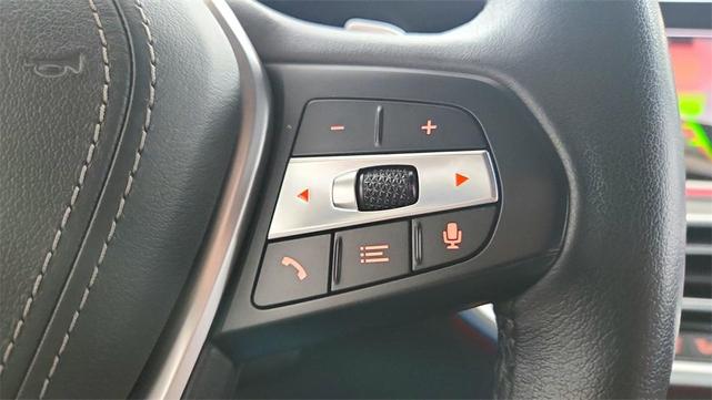 Photo of 2022 Jet Black BMW X5