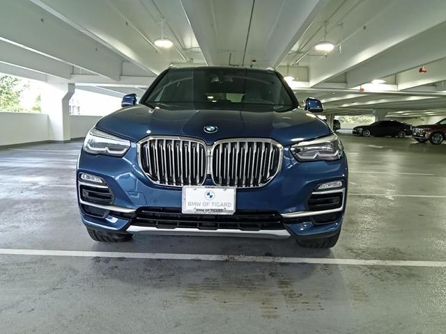 Photo of 2020 Phytonic Blue Metallic BMW X5