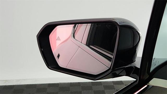 Photo of 2025 Dark Graphite Metallic BMW iX