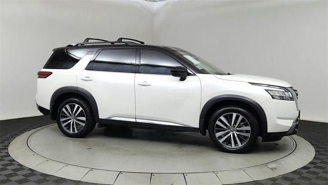 2022 Nissan Pathfinder