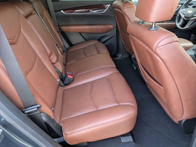 Photo of 2019 Shadow Metallic Cadillac XT5