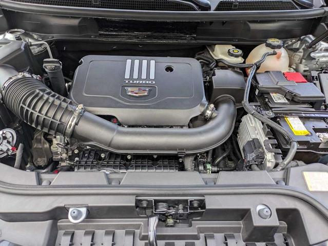 Photo of 2024 Silver Metallic Cadillac XT5