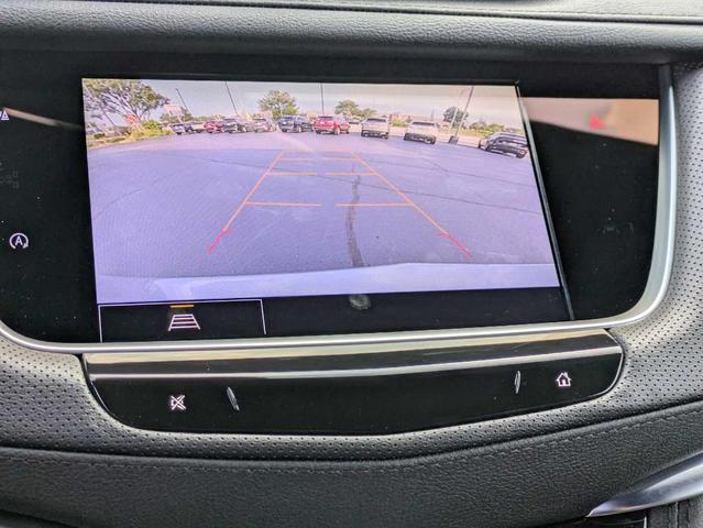 Photo of 2024 Silver Metallic Cadillac XT5