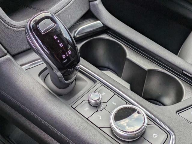 Photo of 2024 Silver Metallic Cadillac XT5