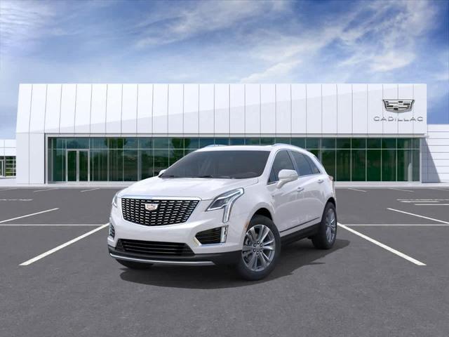 Photo of 2025 Crystal White Tri-Coat Cadillac XT5