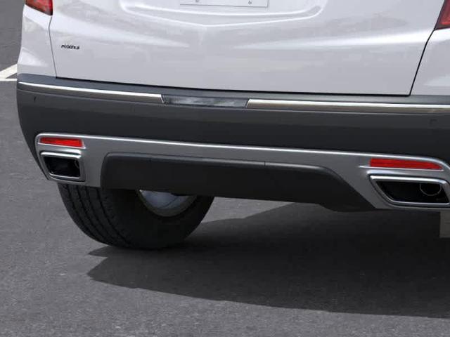Photo of 2025 Crystal White Tri-Coat Cadillac XT5
