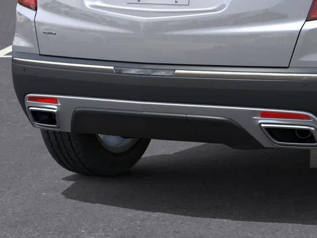 Photo of 2025 Silver Metallic Cadillac XT5