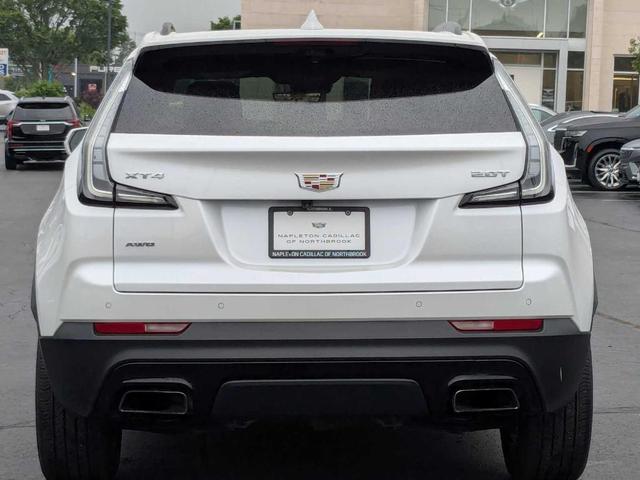 Photo of 2019 Crystal White Tri-Coat Cadillac XT4