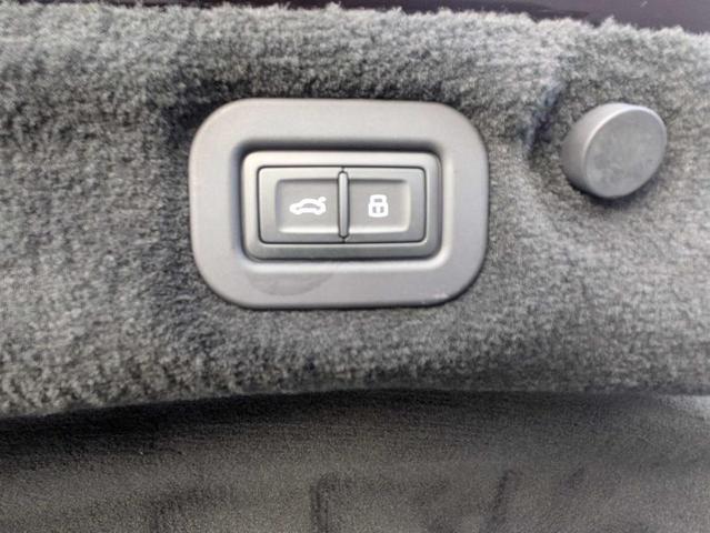 Photo of 2024 Black Velvet Metallic Bentley Continental GT